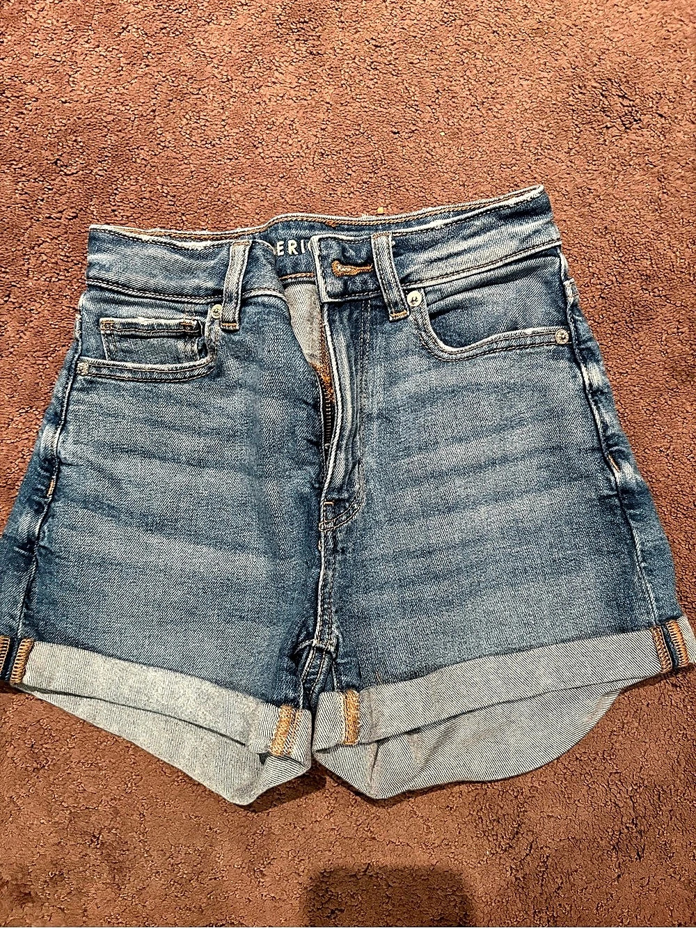 American Eagle Neve High-Waisted Roll Hem Denim Shorts Medium Blue